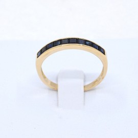RING IN 18K GOLD AND SAPPHIRES