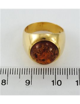 18K GOLD AND AMBER RING